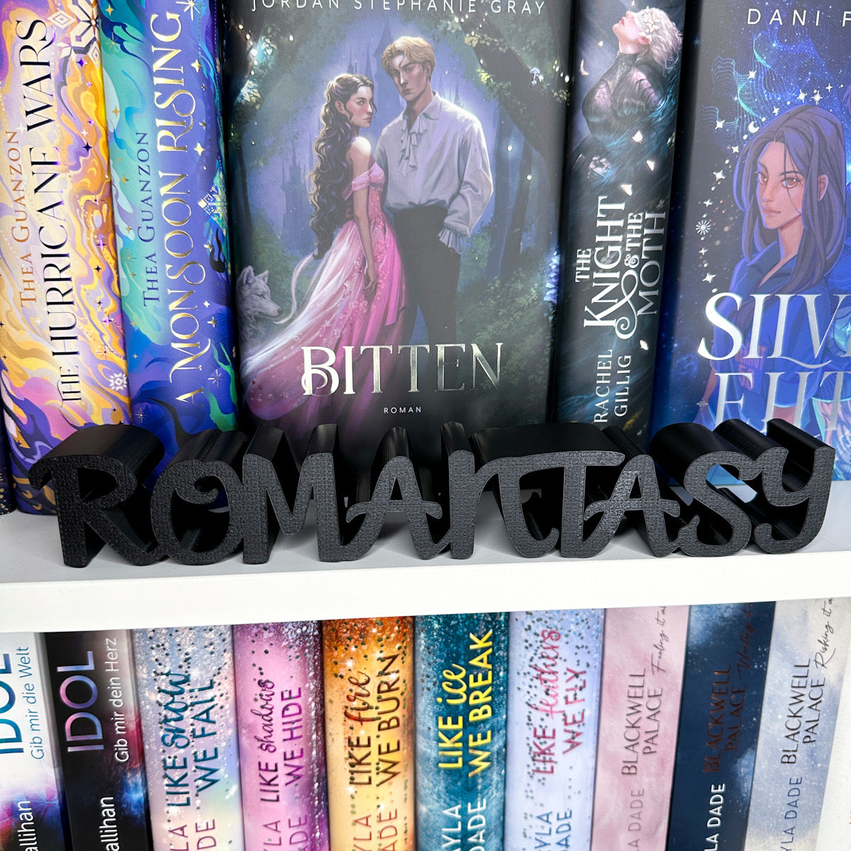"Romantasy" Buch-Aufsteller | Bücherregal Dekoration