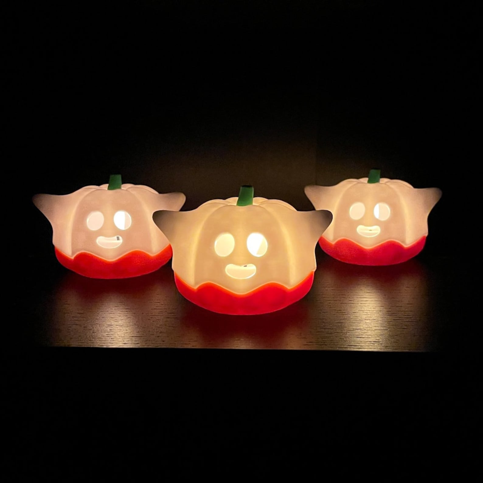 Beleuchteter LED Halloween Kürbis als Geist | Halloween Deko | Gespenster Deko