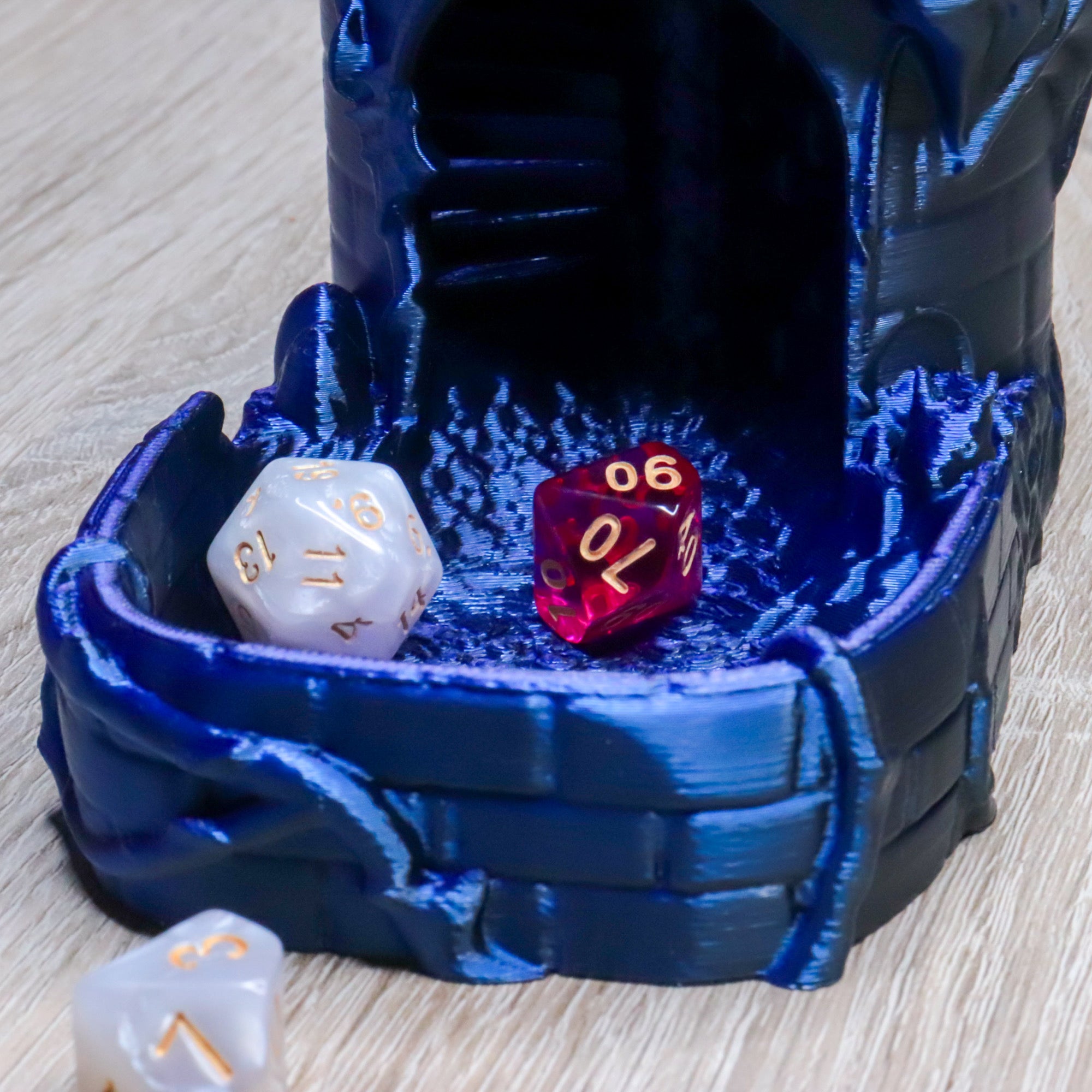 Würfelturm Drachenfestung | Treppenturm | für Tabletop Spiele